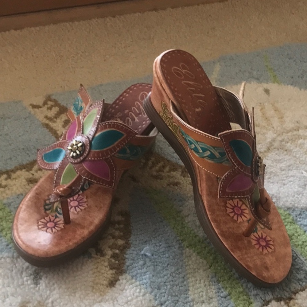 Women's Multicolor Sandals